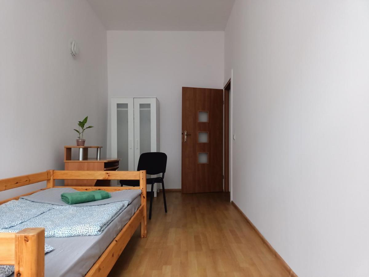 Cruz Mieszkanie Pokoje Centrum Przytulny Czysty Lokal Na Noc 罗兹 外观 照片